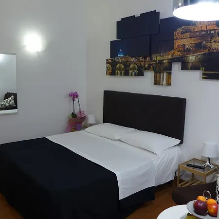 فندق مبيت وإفطار Residenza Vespasiano 3*