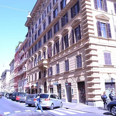 Residenza Vespasiano Рим