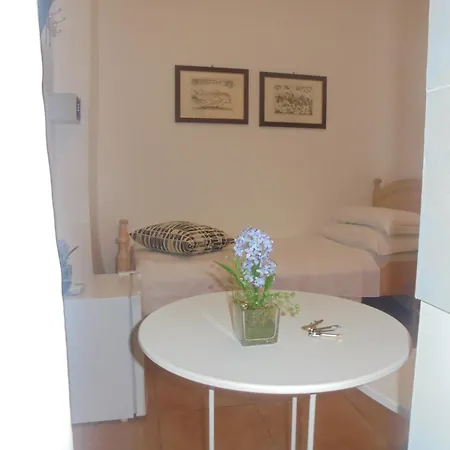 Residenza Vespasiano Couette-café 3*
