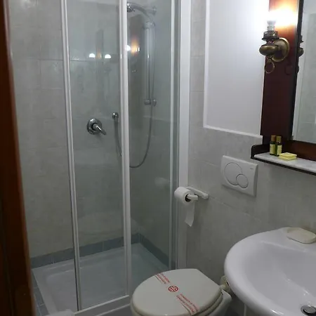 Residenza Vespasiano Couette-café 3*